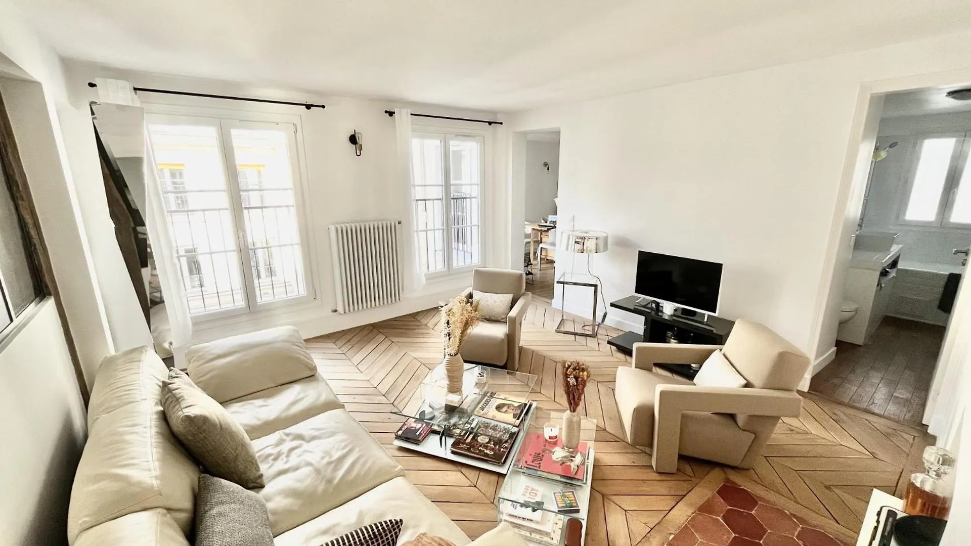 T3 Apartment In The Heart Of Paris